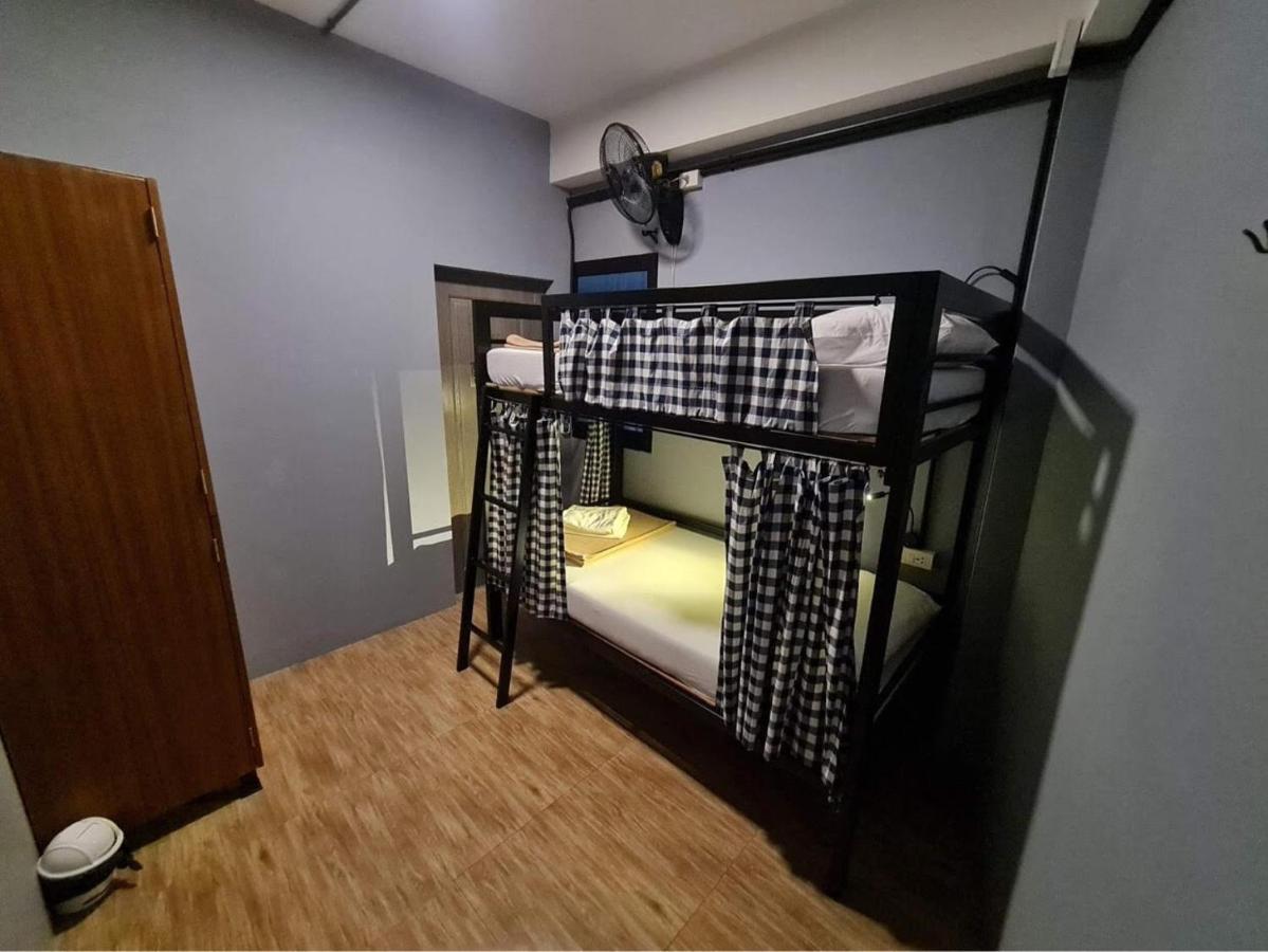 Arun Old Town Hostel Bangkok Luaran gambar
