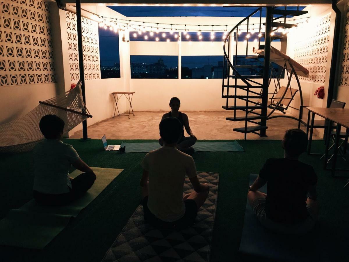 Arun Old Town Hostel Bangkok Luaran gambar