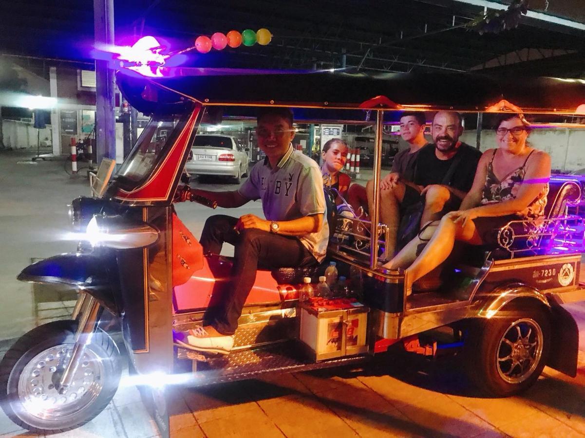 Arun Old Town Hostel Bangkok Luaran gambar